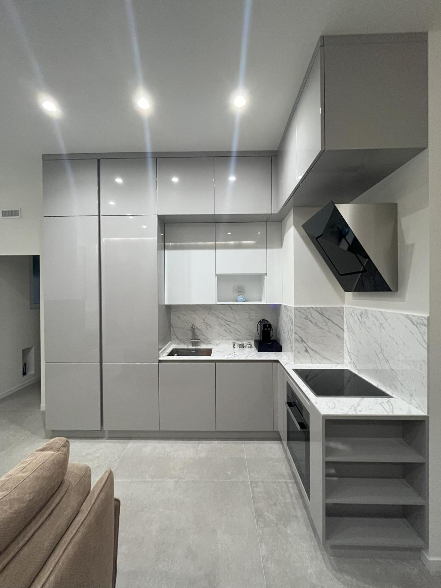 Gallienus Superior Apartment Verona Buitenkant foto